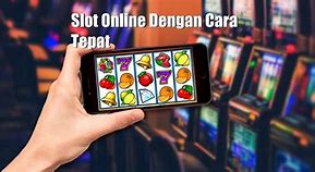 Gambar Orang Main Slot